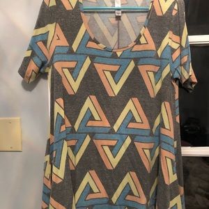 LuLaRoe Perfect T - XS